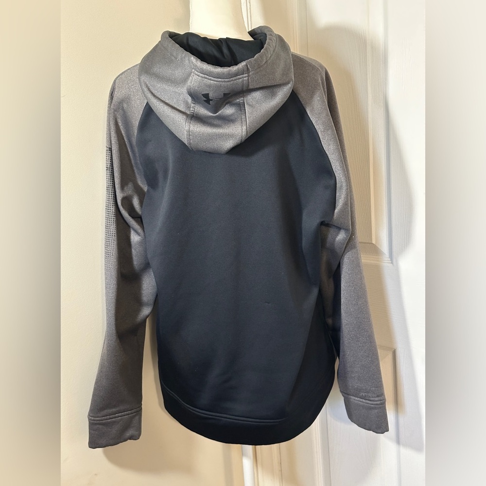 Men’s Under Armour hoodie. - Picture 2 of 10